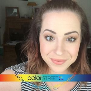 Meet your Posher, Kelley